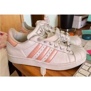 Adidas Superstar basketball sneakers with pink stripes, women's size 6 1/2